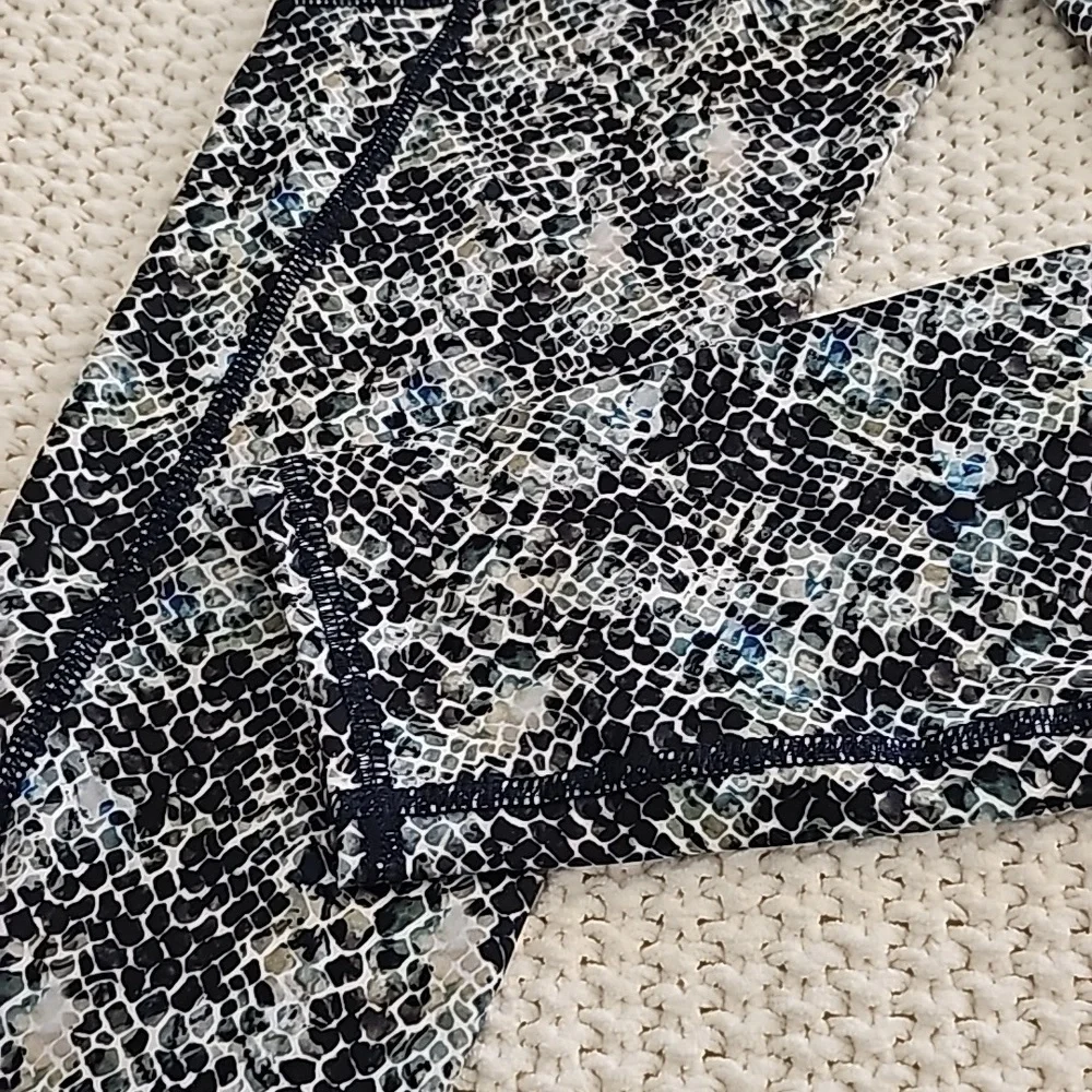 Leggings - Picture 6 of 8
